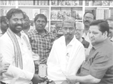 கை கொடுக்க ஆளில்லாதவர்களுக்கும் தோள் கொடுக்கும்